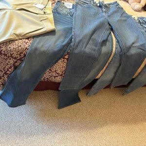 A bundle H&M pants brand new sizes 6/8/10